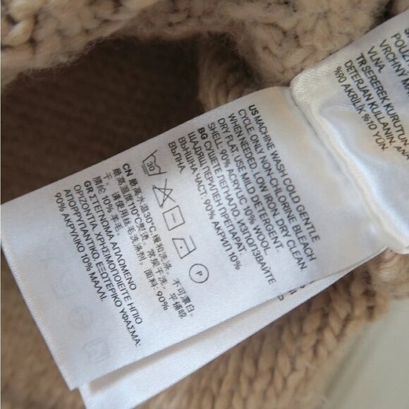 H&M Textured Knit Sweater in Beige/Oatmeal - Picture 7 of 7